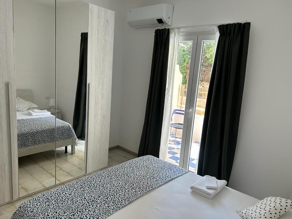 Ferienwohnung Casa Lina Punta Secca Exterior foto